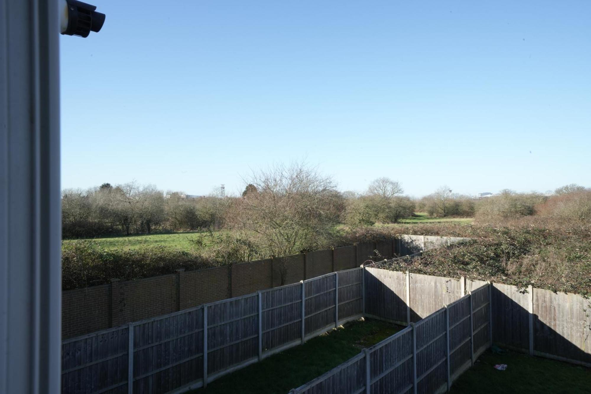 Hatton Apartments Heathrow Airport- Free Parking-Free Underground To And From Heathrow Airport Hatton Cross See Picture-See London Fast Hatton Cross To Central London 30Min Exterior foto